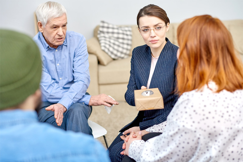 Featured image for “10 Benefits of Family Therapy”
